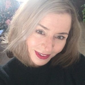 Meet your Posher, Perla amalia